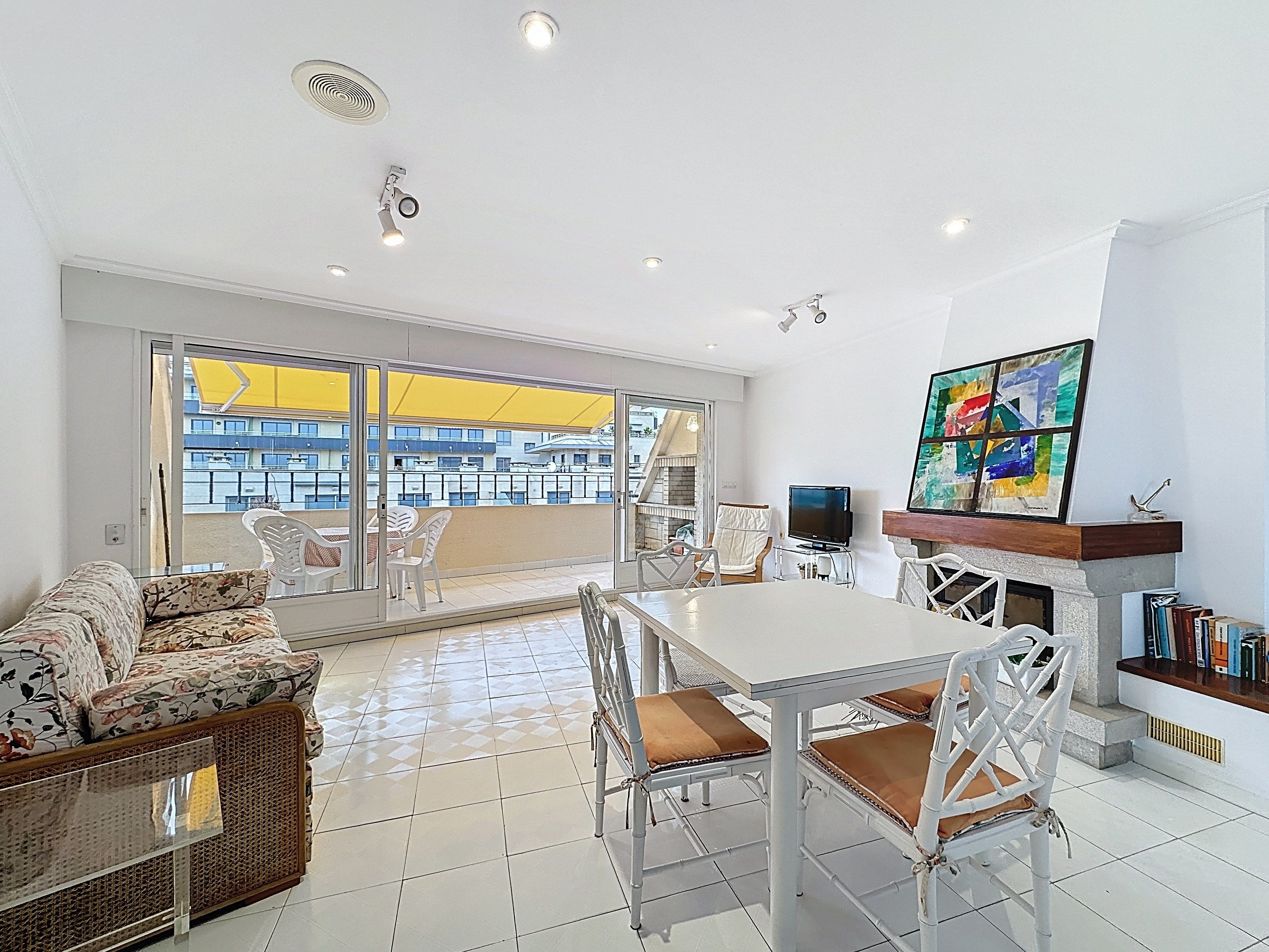 Dining room of Flat for sale in Sanxenxo  with Heating and Terrace