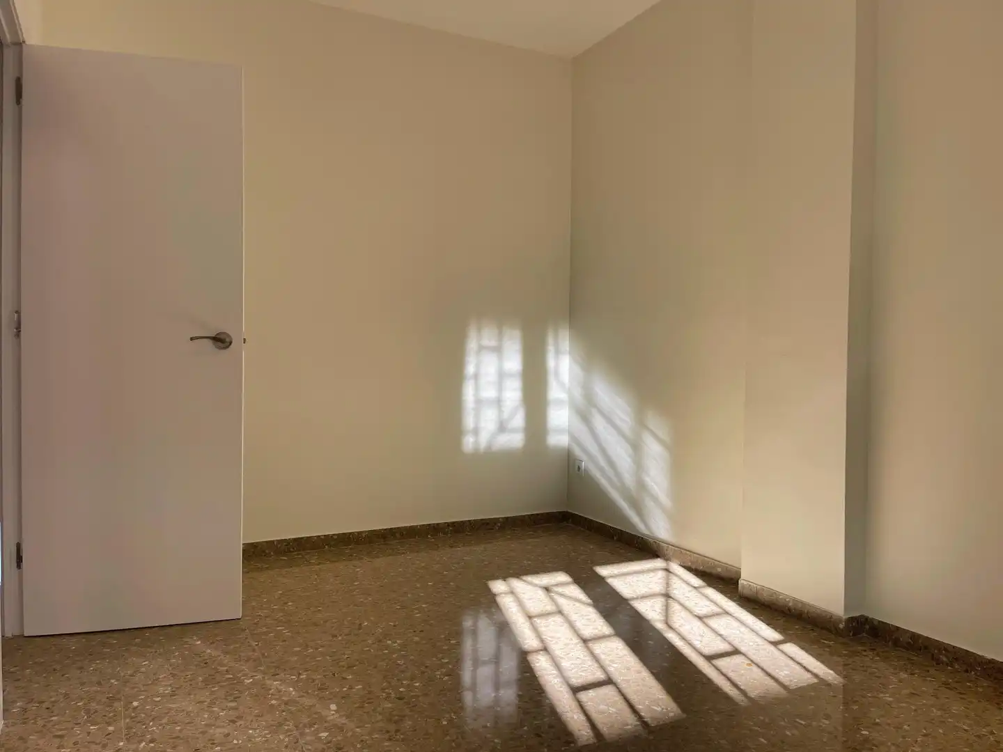 Dormitori de Pis en venda en Montcada i Reixac amb Aire condicionat, Calefacció i Terrassa
