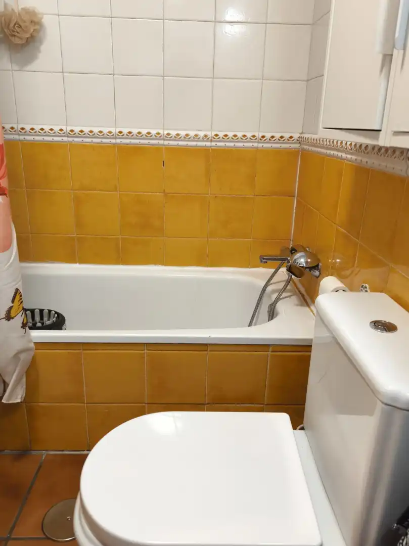 Bany de Casa adosada en venda en Galapagar amb Calefacció, Jardí privat i Terrassa