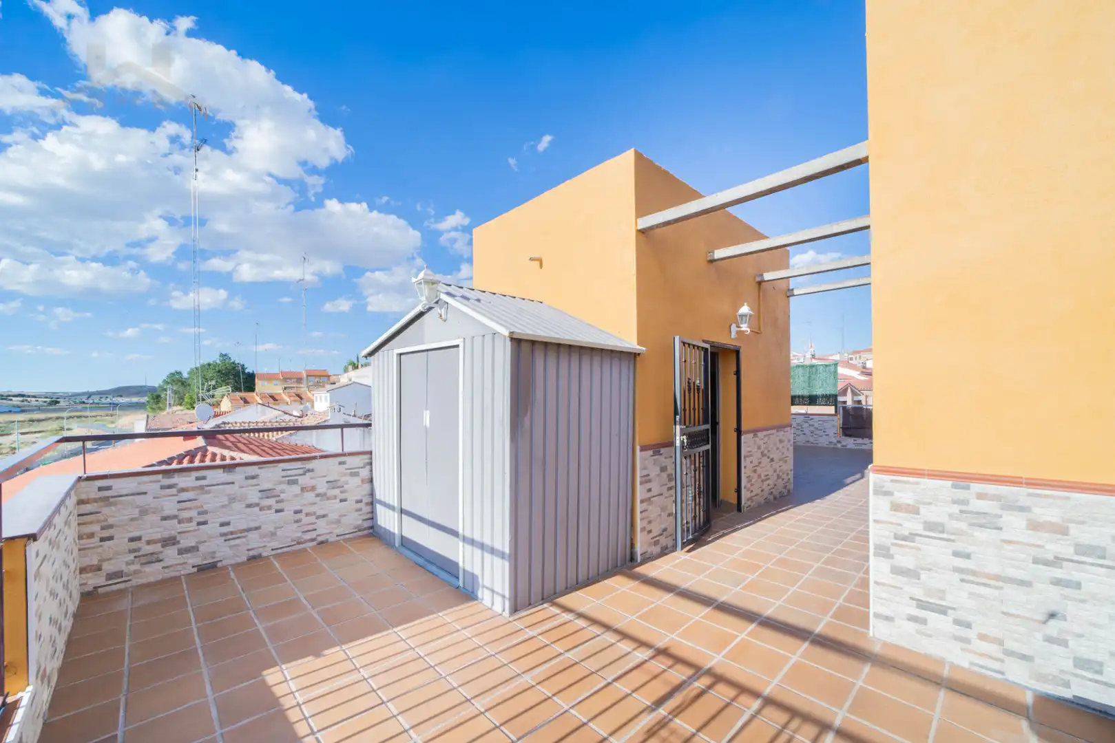 Maison jumelée avec jardin à vendre à Calle Torrejón, imagen 2