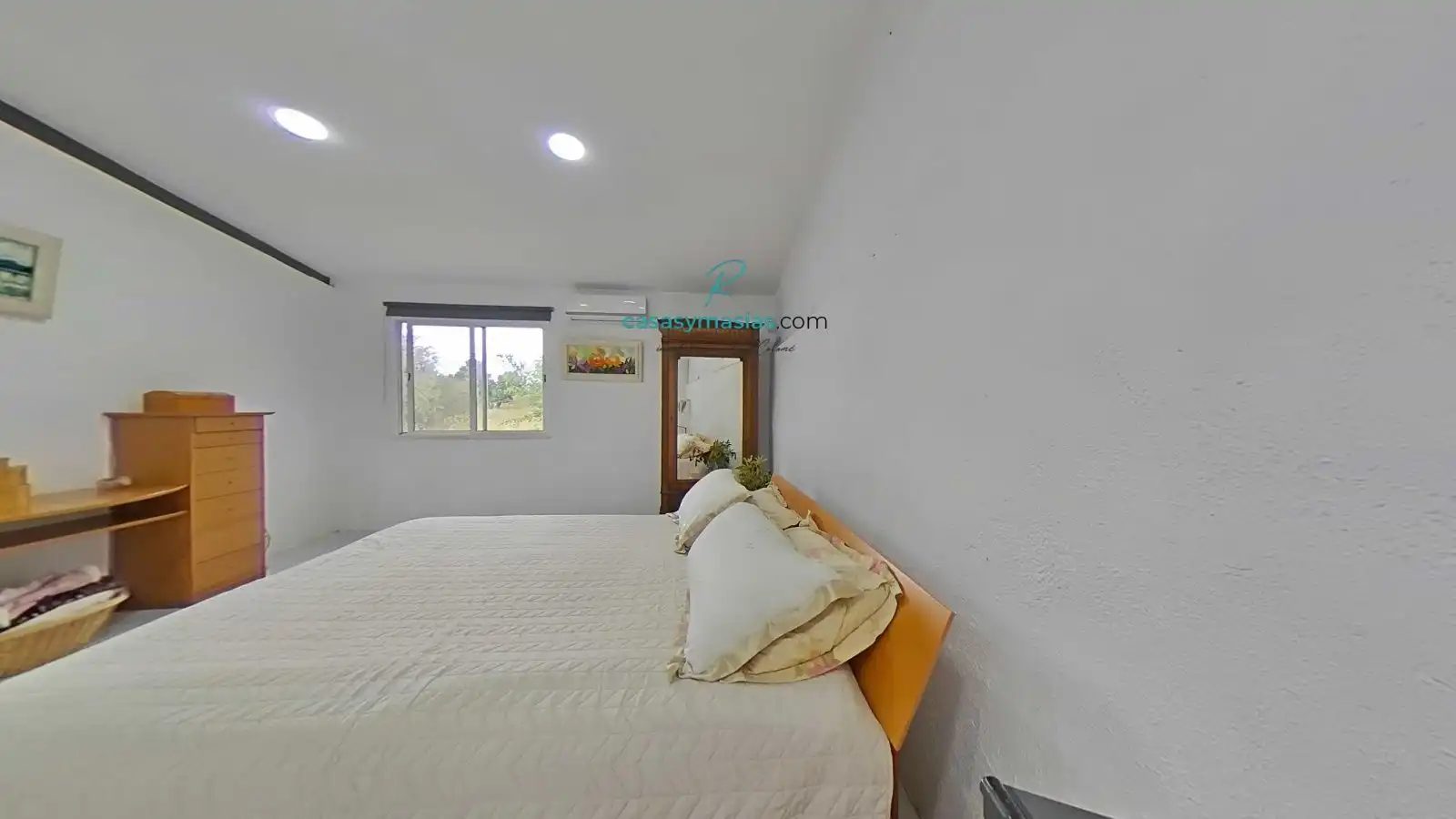 Bedroom of Country homes for sale in Alió  with Air Conditioner, Heating and Private garden