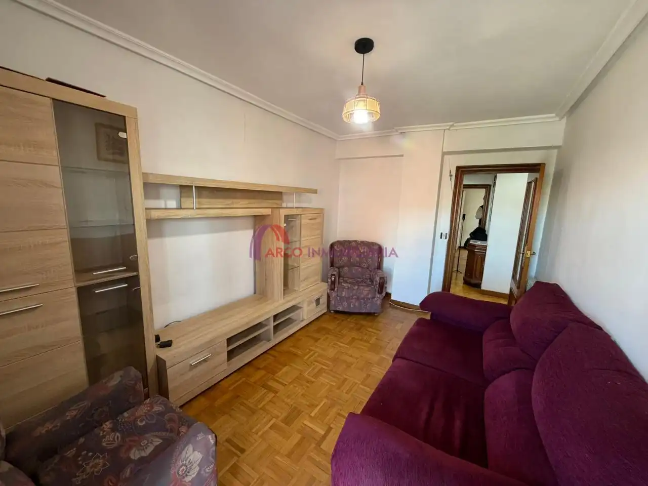 Sala de estar de Piso en venta en Burgos con Calefacción, Terraza y Amueblado