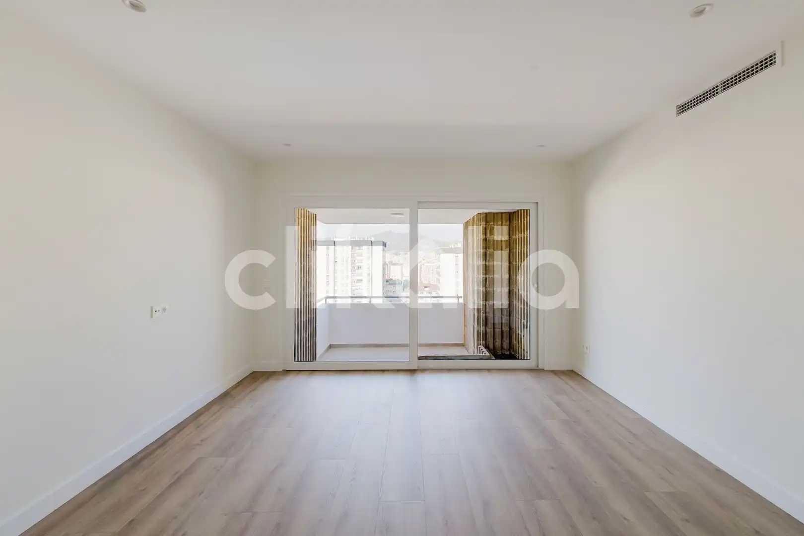 Bedroom of Flat for sale in Málaga Capital  with Air Conditioner, Terrace and Storage room