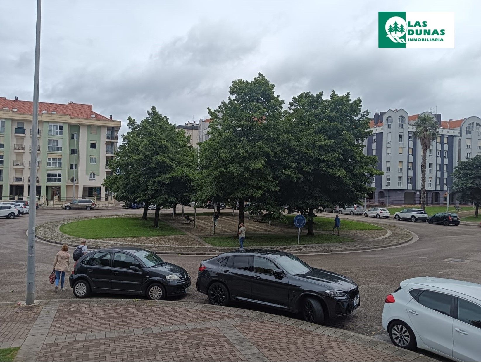 Aparcament de Apartament de lloguer en Santander amb Calefacció, Moblat i Forn
