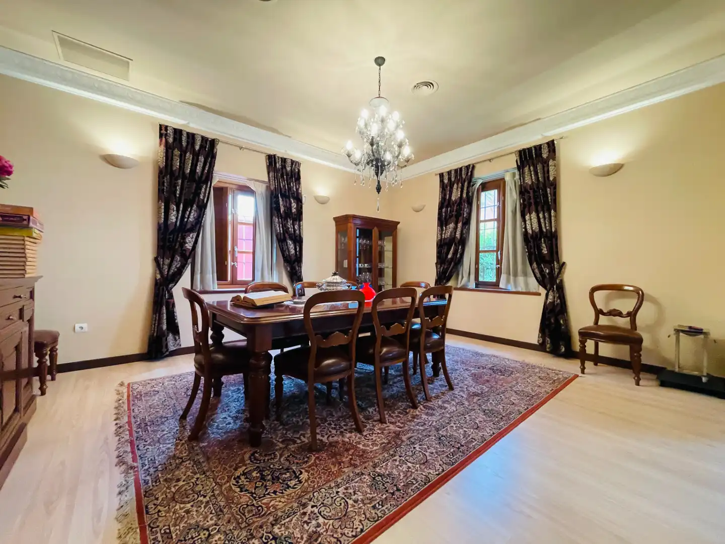 Comedor de Casa o chalet en venta en Los Yébenes con Aire acondicionado, Calefacción y Jardín privado