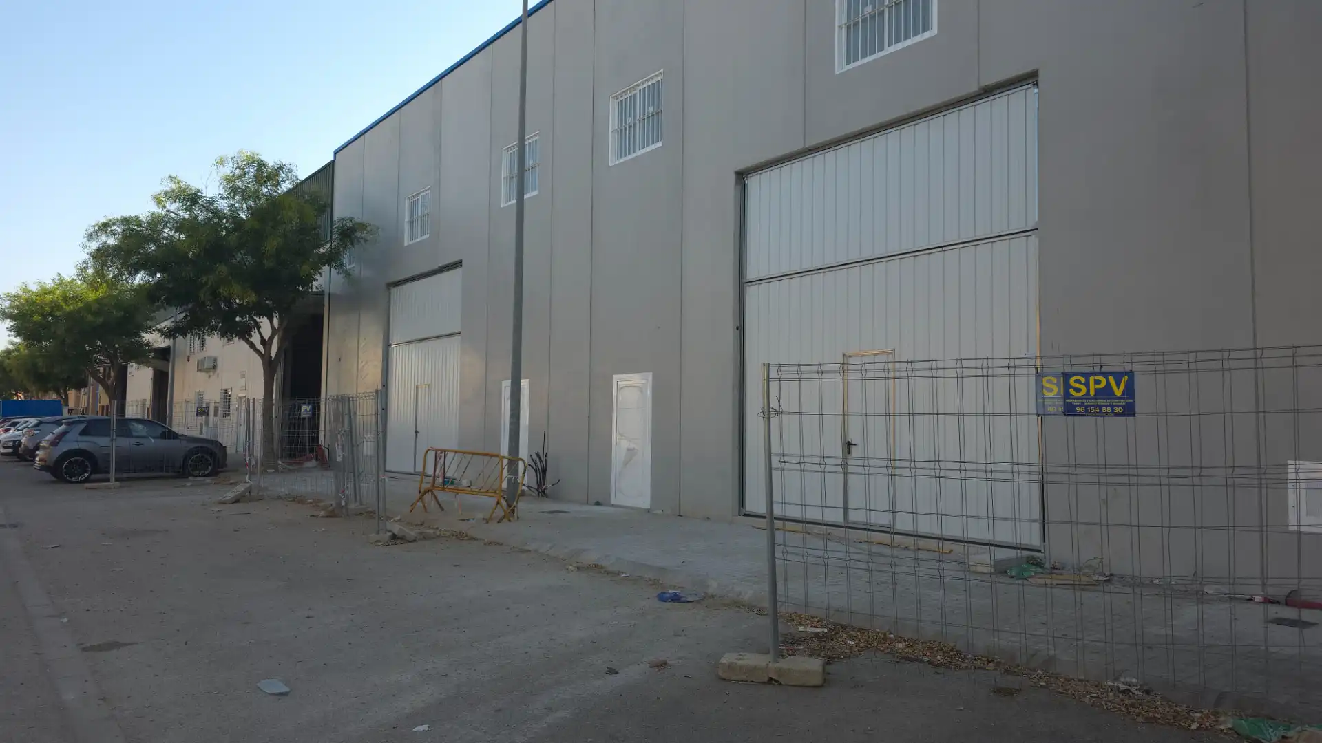 Exterior view of Industrial buildings for rent in Aldaia