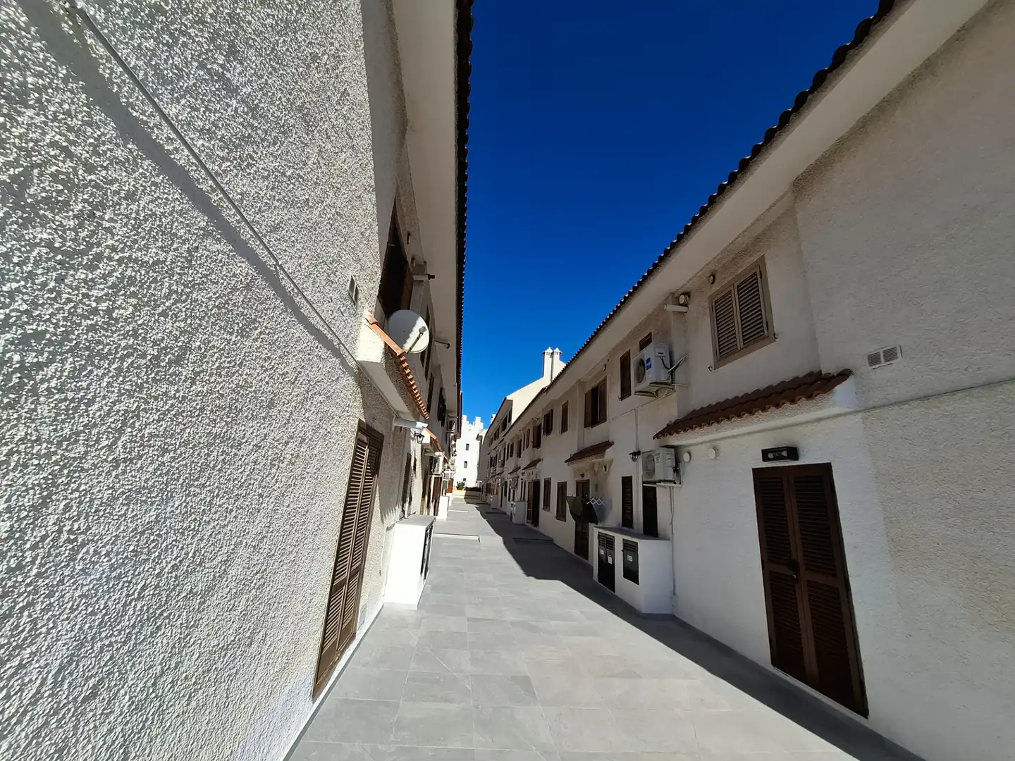 Apartment with terrace for sale in Carrer Manises, imagen 13