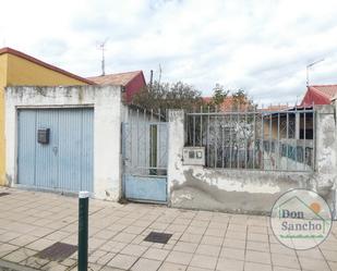 Vista exterior de Casa o xalet en venda en Valladolid Capital