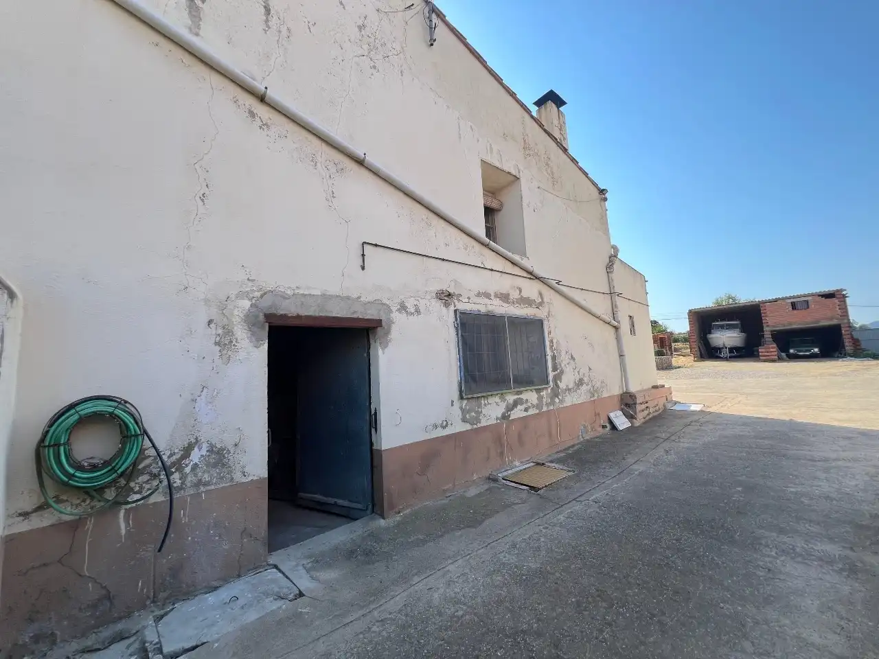 Vista exterior de Casa o xalet en venda en Cruïlles, Monells I Sant Sadurní de L'Heura amb Jardí privat, Terrassa i Traster