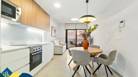 Apartamento con piscina comunitaria, en la provincia de Alicante, en la ciudad de Torrevieja, en la zona de Playa del Cura. 2 habi, imatge 3