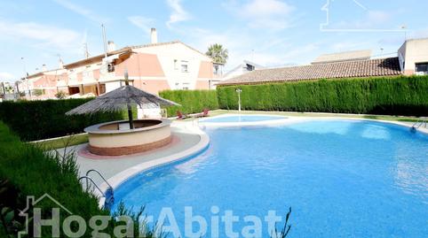 Foto 2 de Casa adosada en venda a Calle Cerezo, Chilches / Xilxes, Castellón