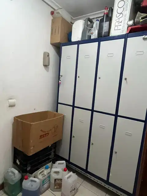 Fabrikhallen zur Miete in Santa Cruz de Bezana mit Alarm