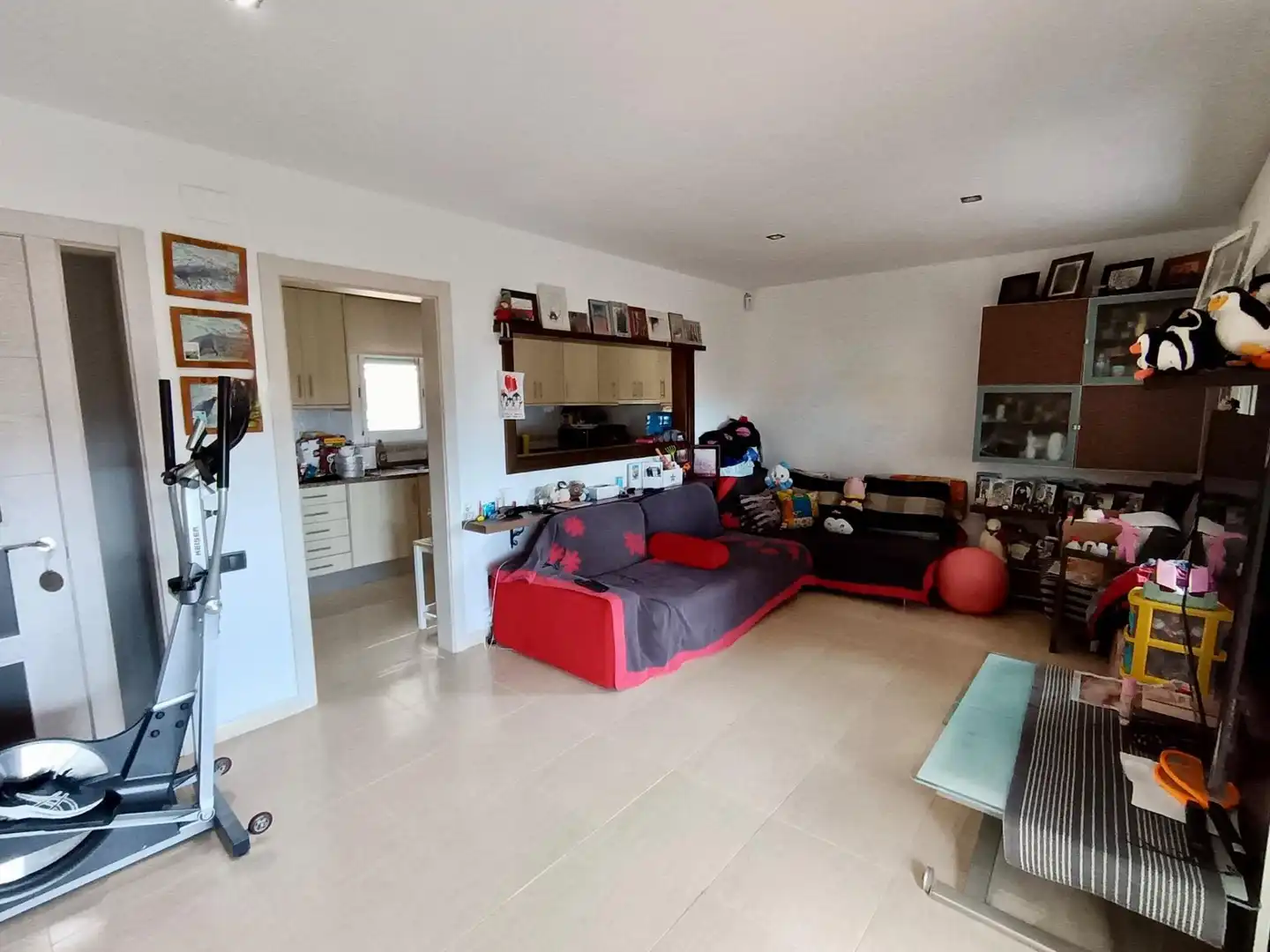 Sala de estar de Casa o chalet en venta en Sant Cebrià de Vallalta con Aire acondicionado, Calefacción y Jardín privado