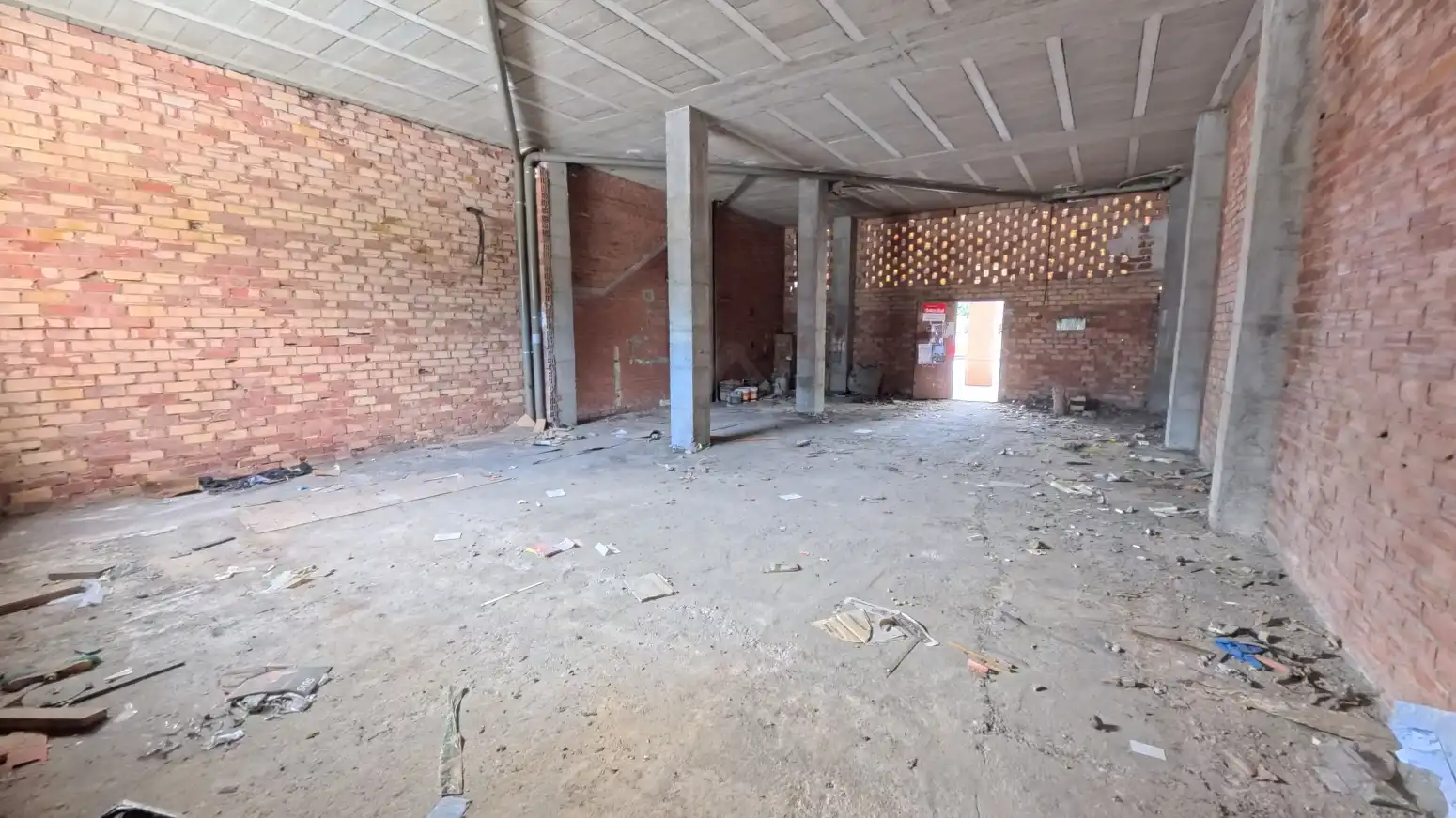 Business premises for sale in Logroño - AV CLUB DEPORTIVO, imagen 2