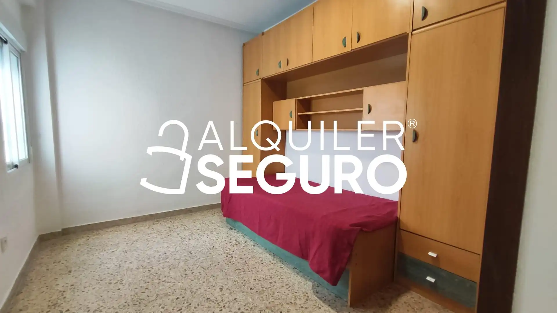 Wohnung zur Miete in Río Escalona , Penya - Roja - Avda. Francia