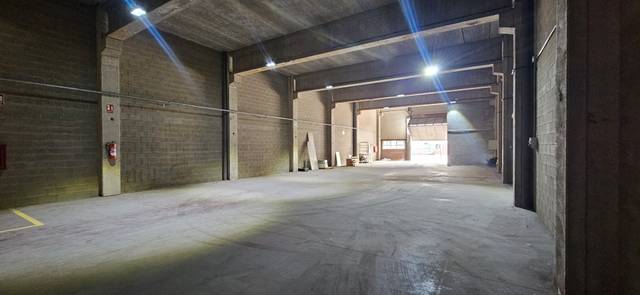 Nave industrial en Alquiler en El Pla