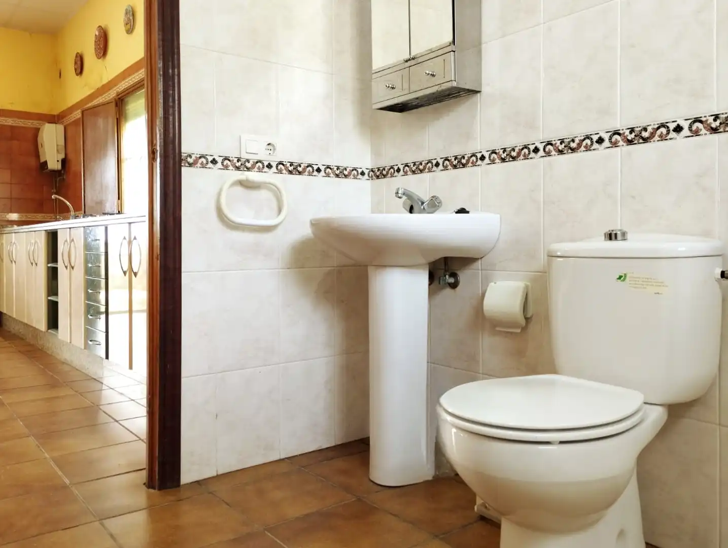 Bathroom of Country homes for sale in El Campillo (Huelva)  with Terrace and Furnished