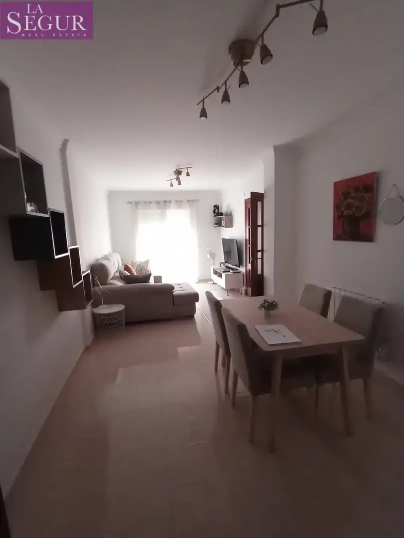 Sala de estar de Apartamento en venta en Medina Sidonia con Terraza y Balcón