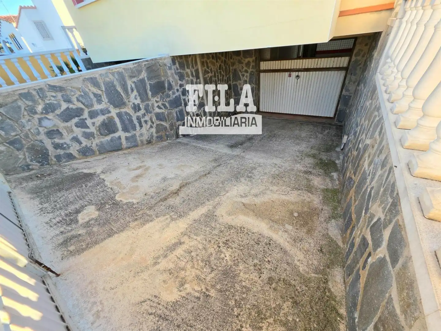 Casa aparellada amb jardí en venda a La Pobla de Montornès, imagen 39