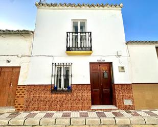 Vista exterior de Casa o xalet en venda en Fuente de Piedra amb Moblat