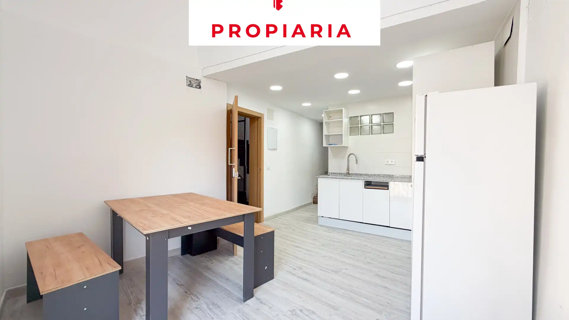 Vista exterior de Pis en venda en Igualada amb Parquet i Moblat