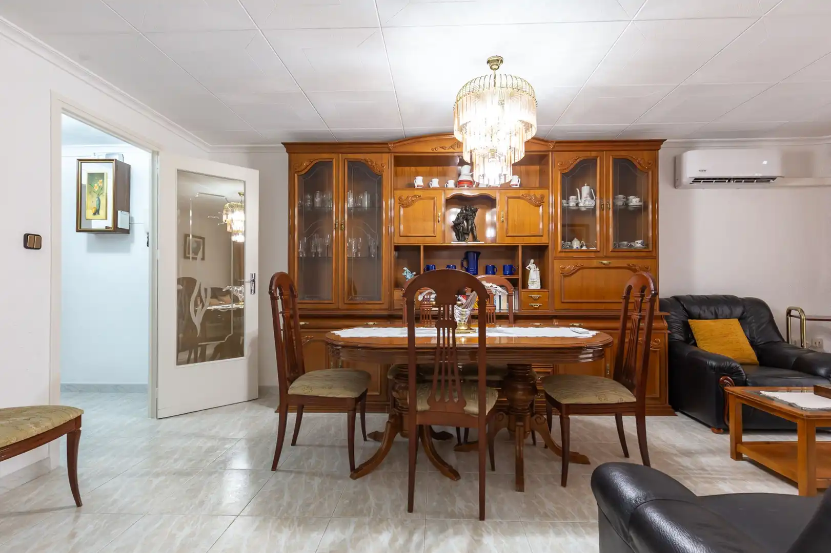 Dining room of Flat for sale in Rubí  with Air Conditioner, Heating and Terrace