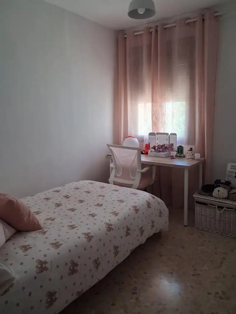 Bedroom of Flat for rent in Cádiz