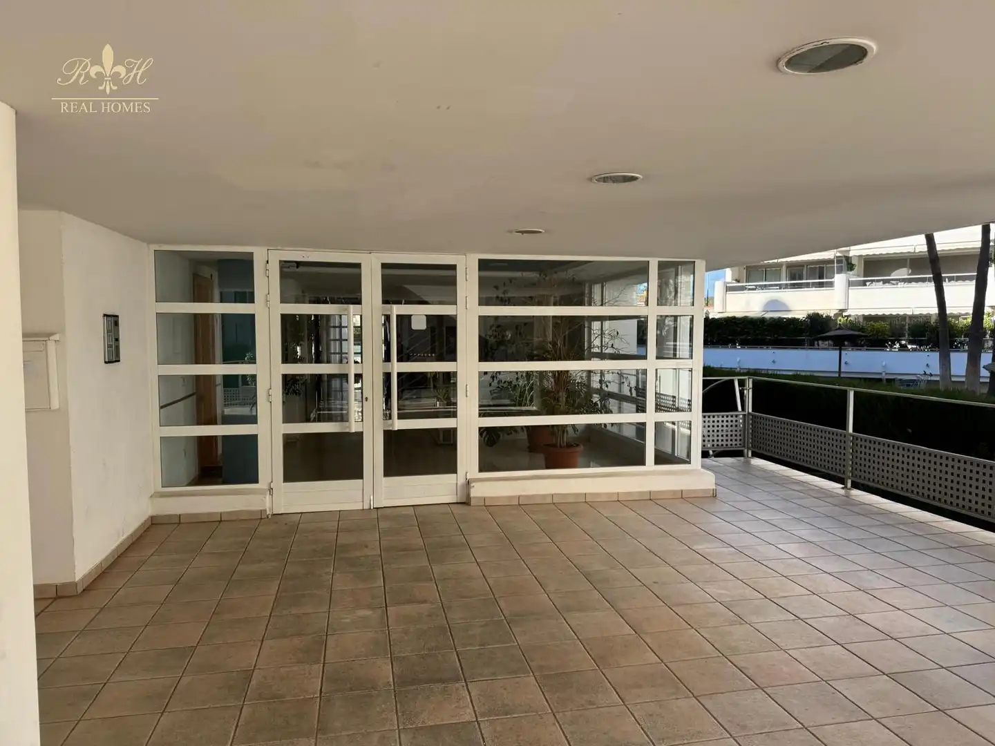 Piso con piscina en venta en L V BEETHOVEN, imagen 2