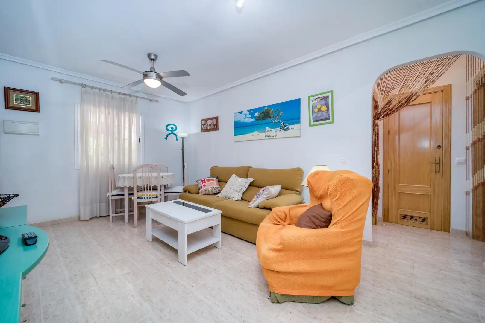 Sala d'estar de Planta baixa en venda en Vera amb Moblat i Piscina comunitària
