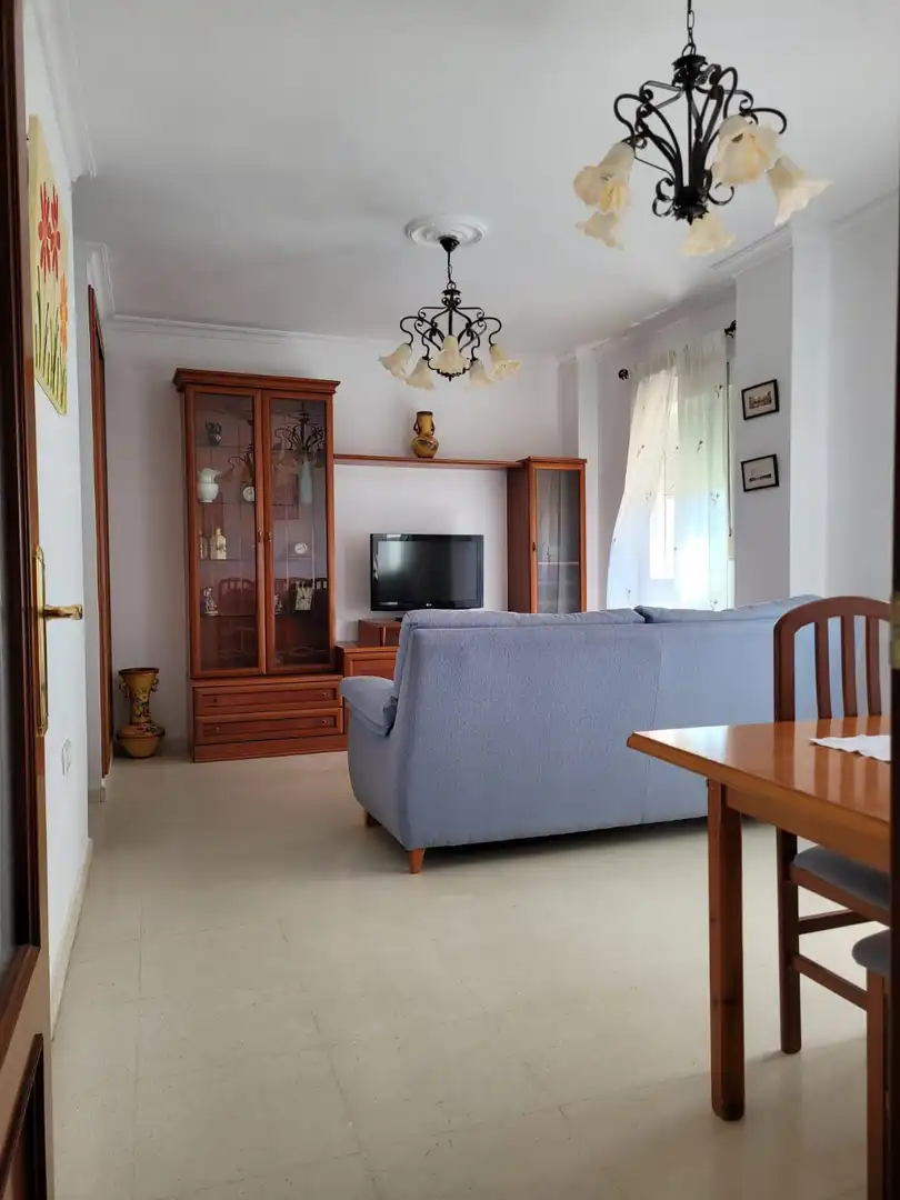 Sala de estar de Piso en venta en Cortegana con Horno, Microondas y Balcón