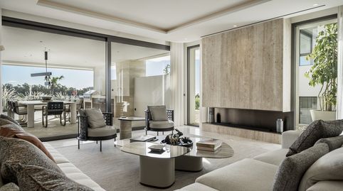 Foto 4 de Apartament en venda a Las Lomas de Río Verde, Marbella