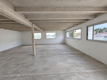 Loft with lift for sale in Riera de Targa 63