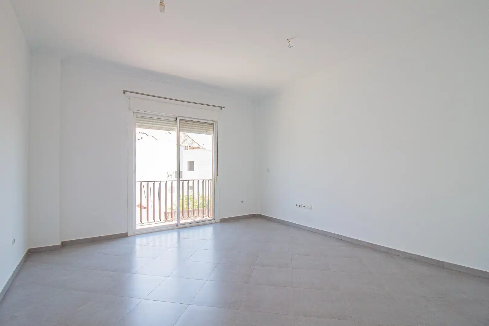Bedroom of Duplexes for sale in Tomares  with Air Conditioner, Terrace and Balcony