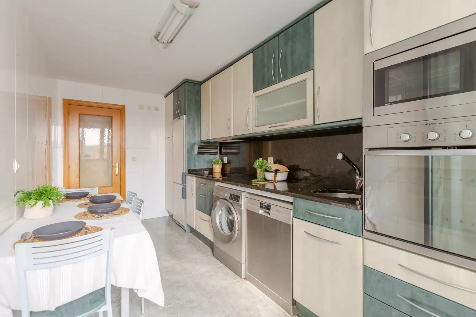 Küche von Wohnung zur Miete in  Pamplona / Iruña mit Heizung und Abstellraum