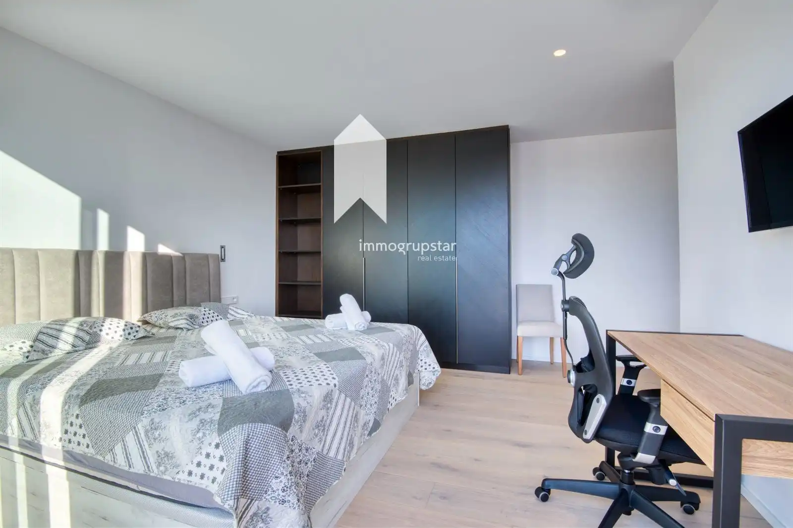 Maison avec piscine à vendre à Narcis Monturiol 17, imagen 32