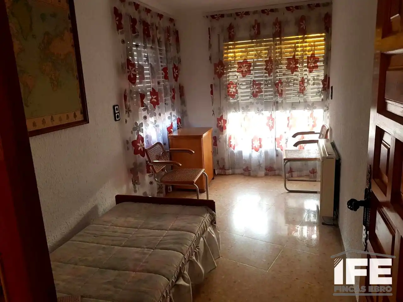 Habitación de Casa o chalet en venta en Alagón con Amueblado