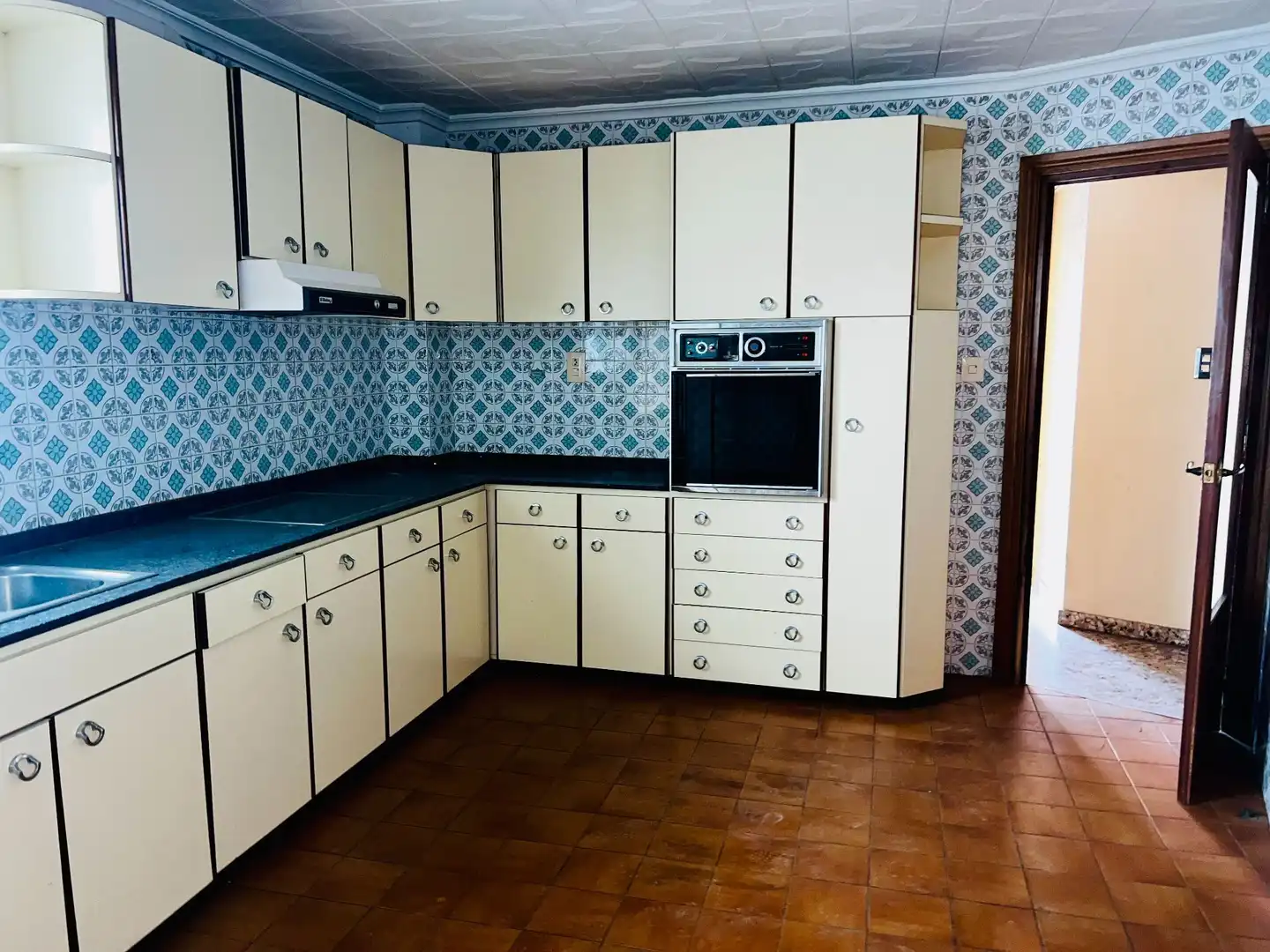 Kitchen of Flat for sale in Biar  with Heating