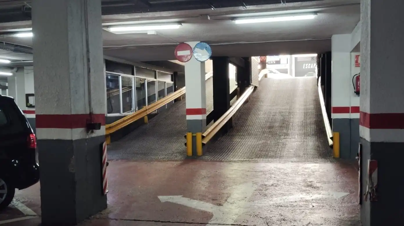 Einzelparkplatz zur Miete in AVENIDA JOSEP TARRADELLAS 110, imagen 11