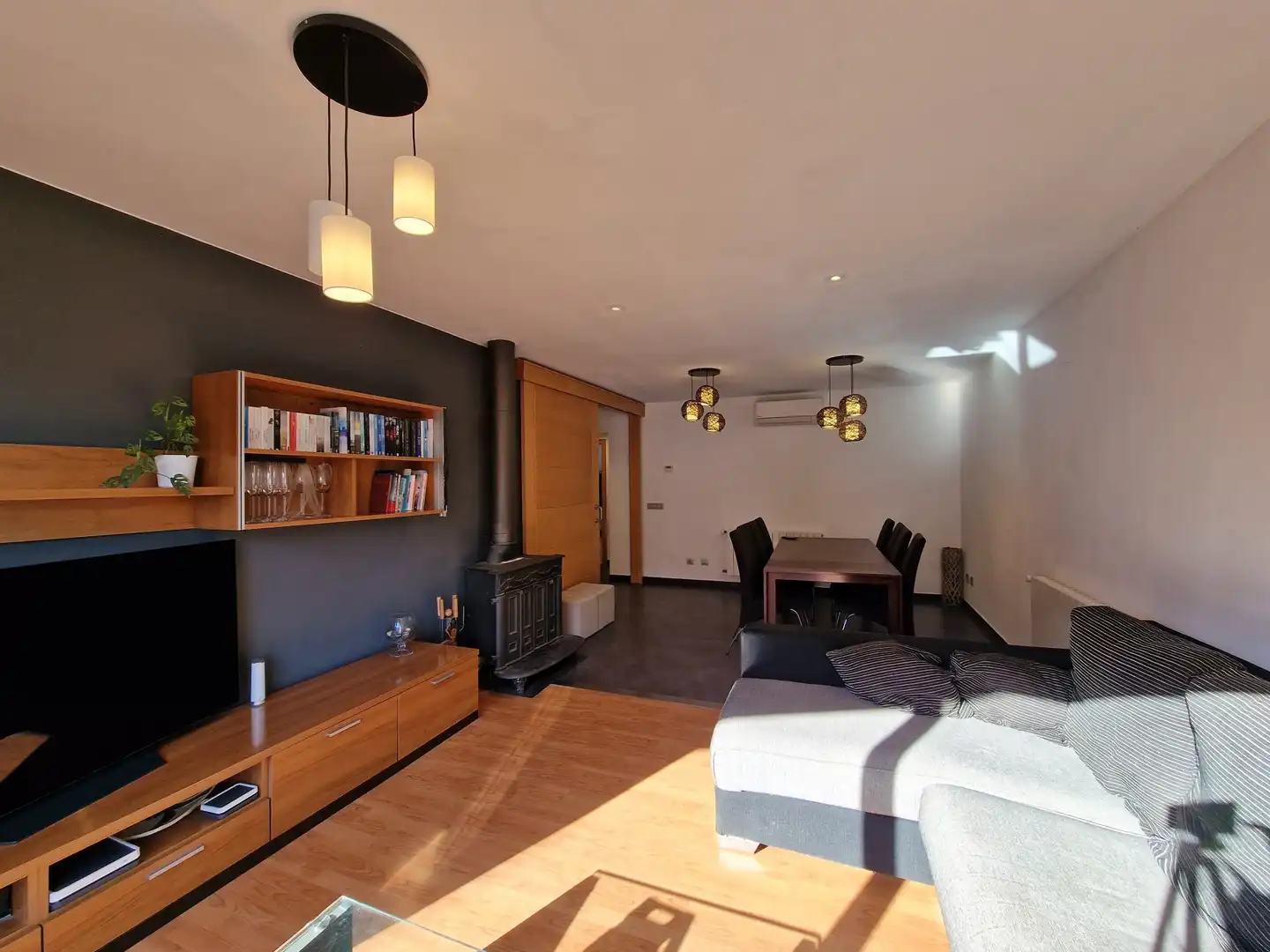 Sala de estar de Finca rústica en venta en Cassà de la Selva con Aire acondicionado, Calefacción y Terraza