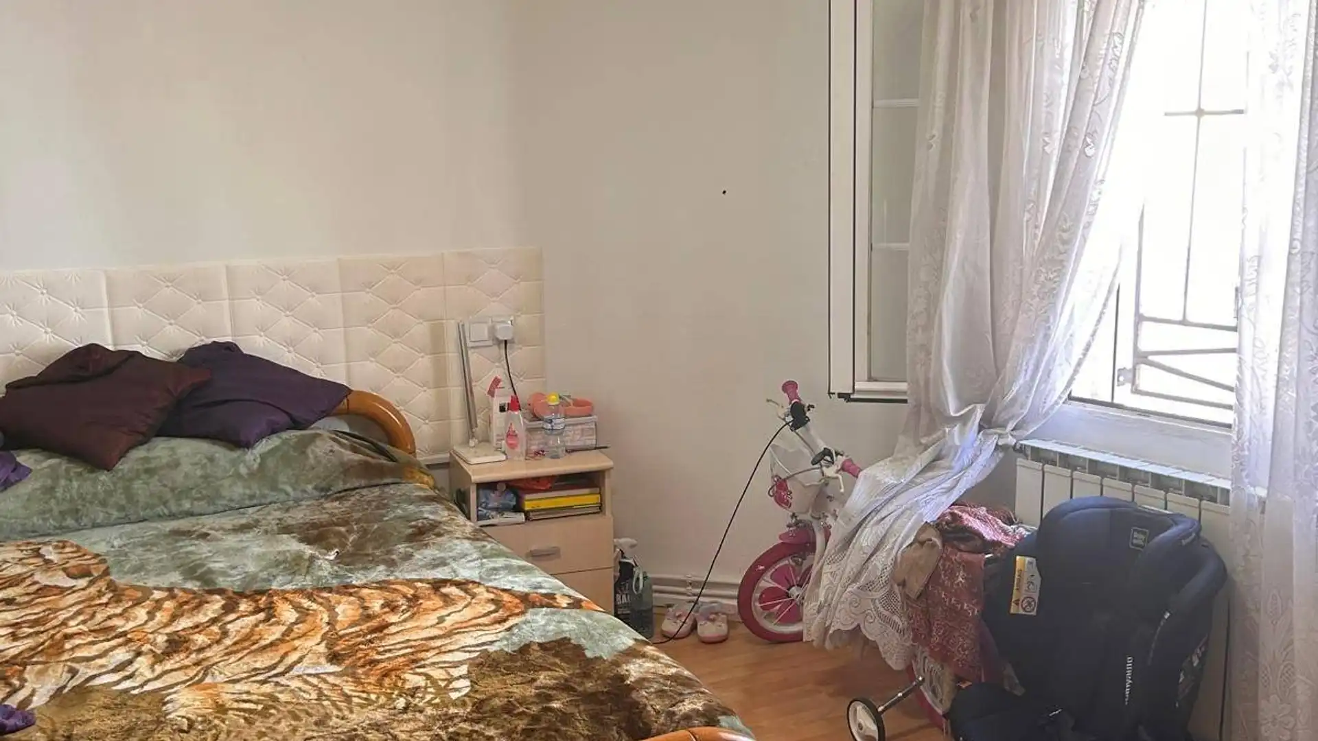 Schlafzimmer von Country house zum Verkauf in Morata de Tajuña mit Klimaanlage, Terrasse und Abstellraum