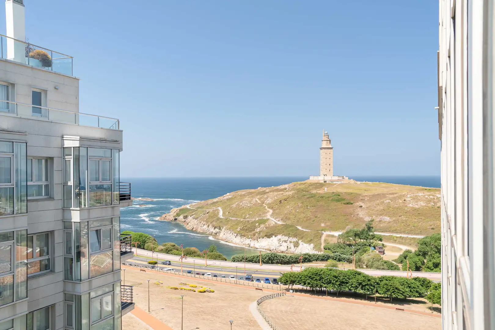 Vista exterior de Pis en venda en A Coruña Capital  amb Calefacció i Parquet