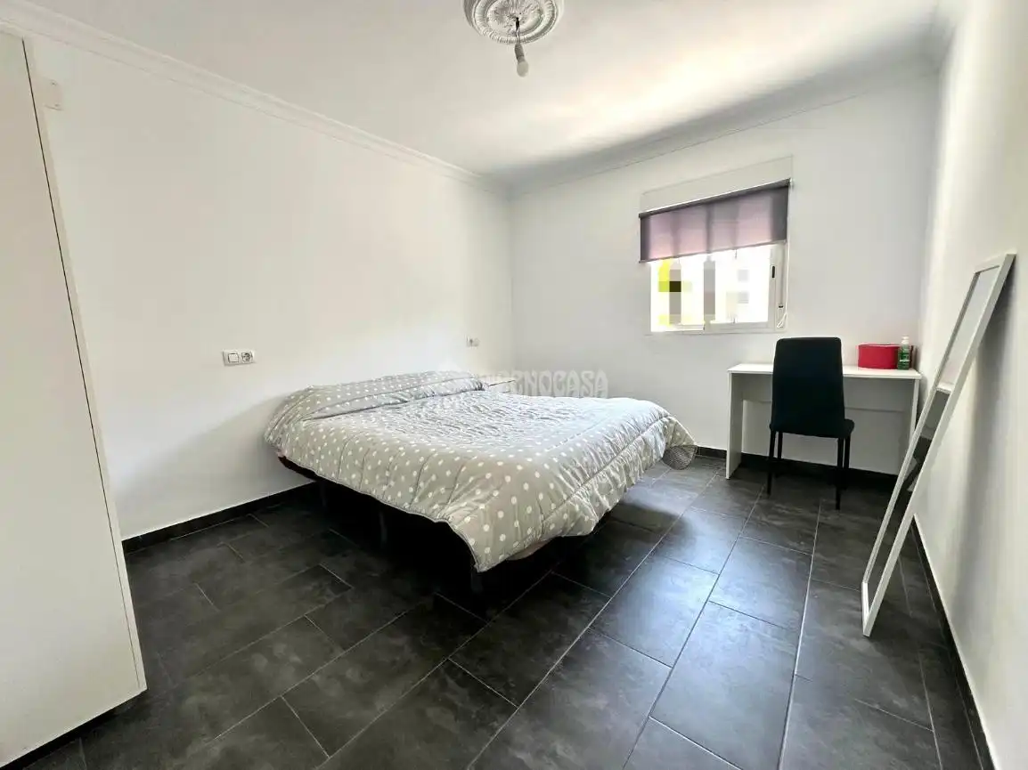 Habitación de Piso en venta en Jerez de la Frontera con Balcón