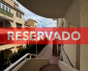 Vista exterior de Apartament en venda en Torrevieja amb Terrassa i Balcó