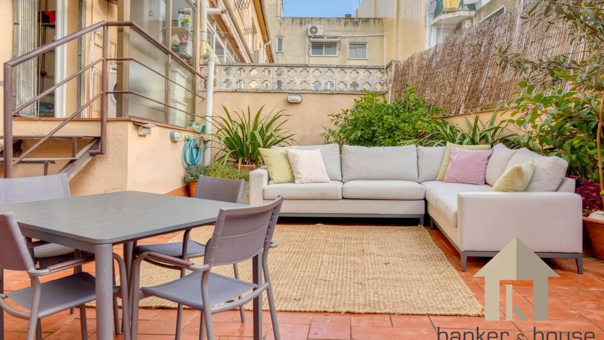 Terrassa de Casa adosada en venda en Cerdanyola del Vallès amb Aire condicionat, Calefacció i Terrassa
