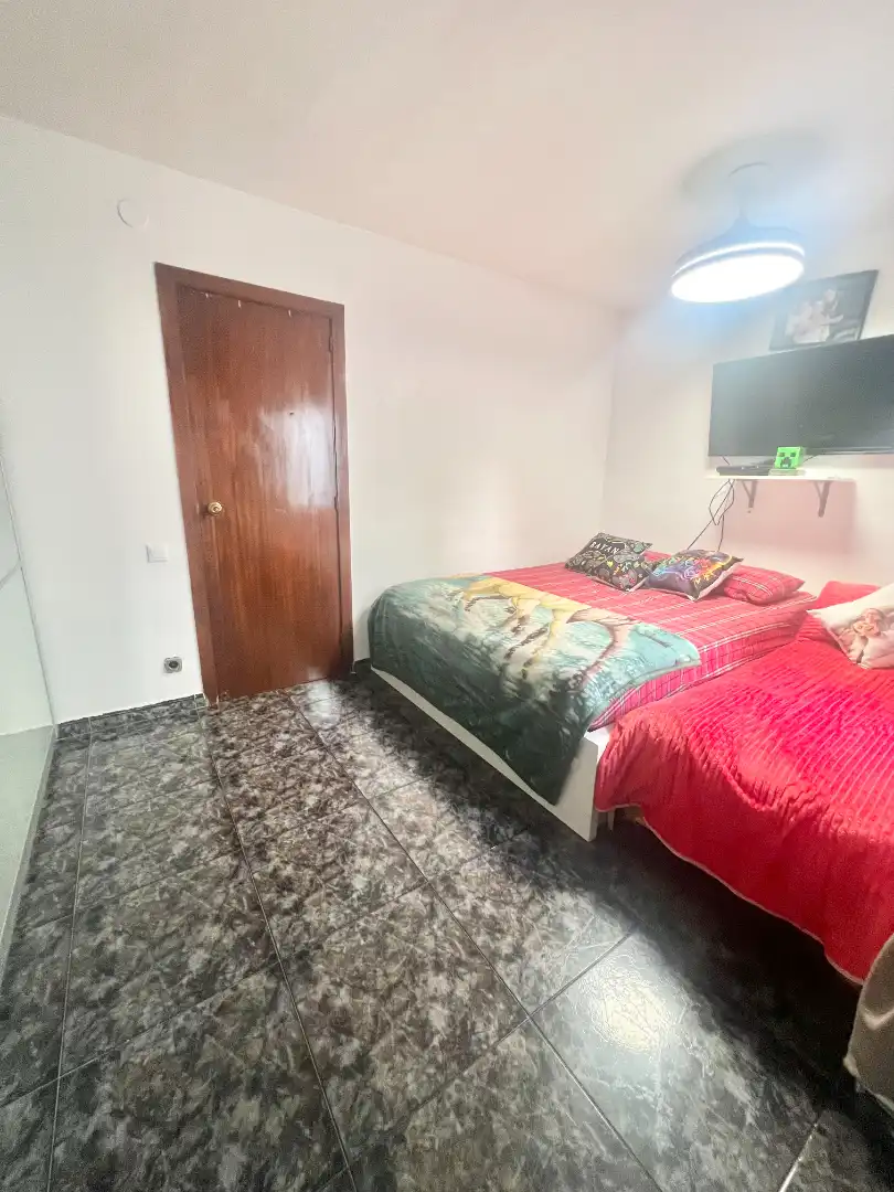 Habitación de Ático en venta en Sant Boi de Llobregat con Calefacción y Balcón