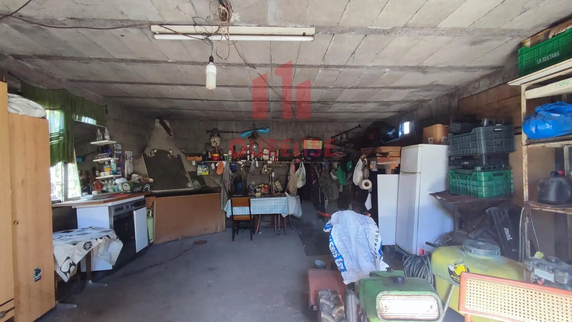Country homes for sale in San Cibrao das Viñas  with Storage room