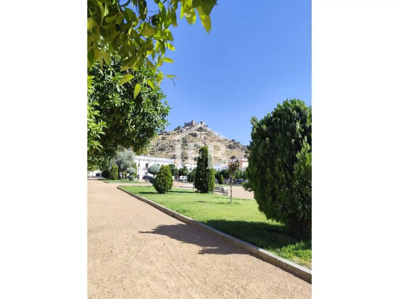 Garden of Houses for sale in Burguillos del Cerro