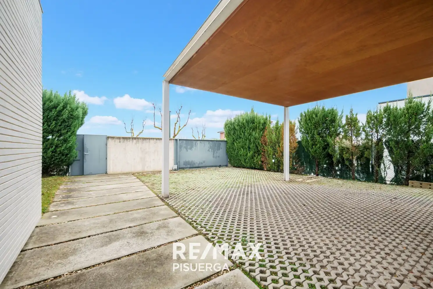 Terrace of Houses for rent in Laguna de Duero  with Air Conditioner, Private garden and Terrace