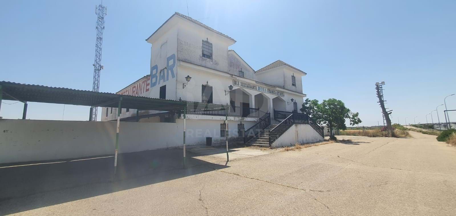 Vista exterior de Finca rústica en venda en Ontígola amb Aire condicionat, Calefacció i Terrassa