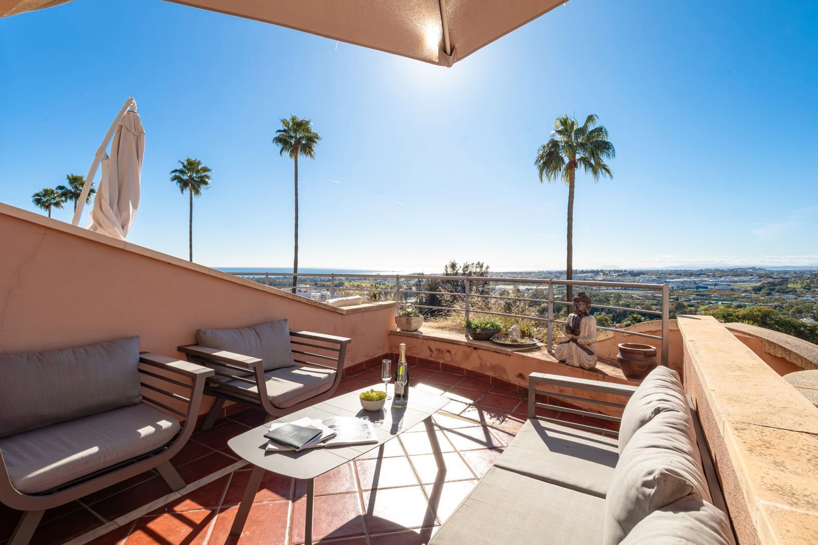 Terrace of Apartment for sale in Marbella  with Terrace, Storage room and Furnished